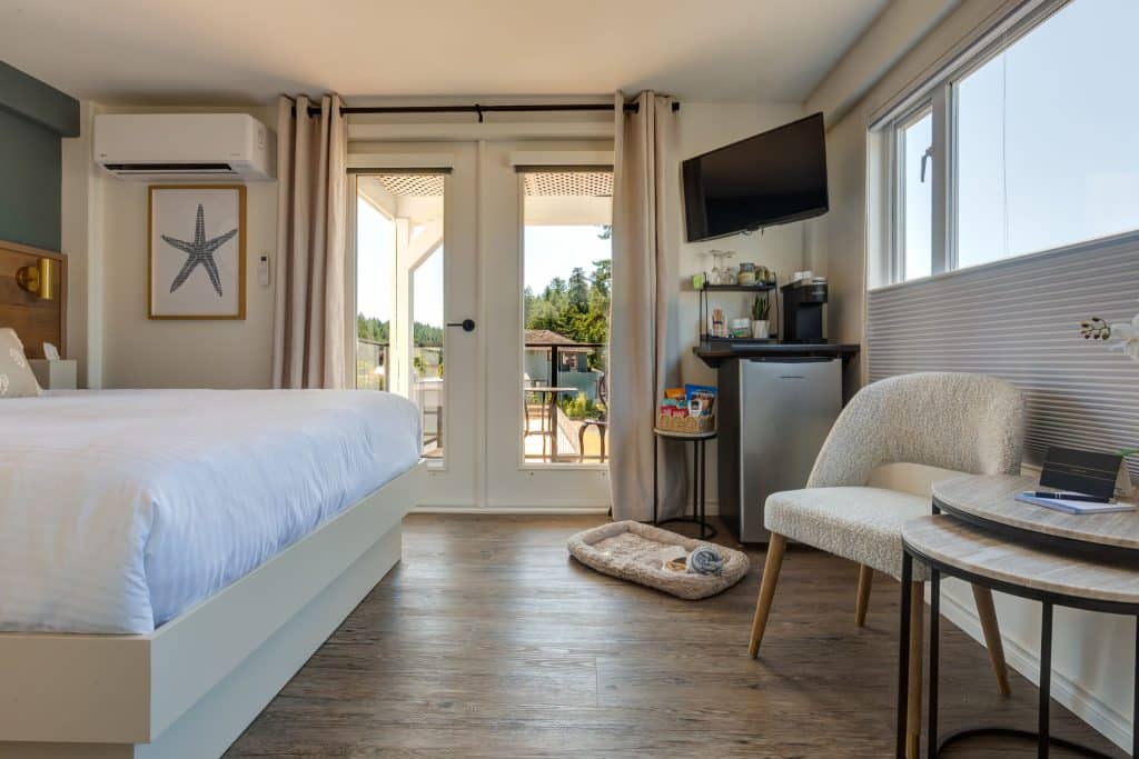 002 20250630 MidIsland Photos