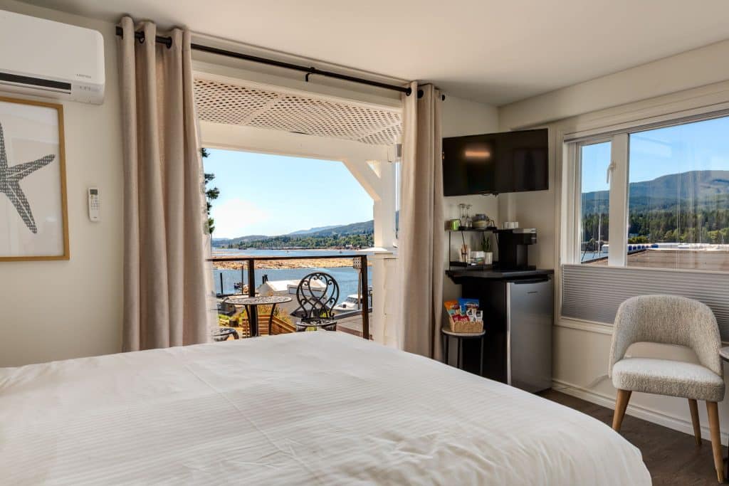 007 20250630 MidIsland Photos