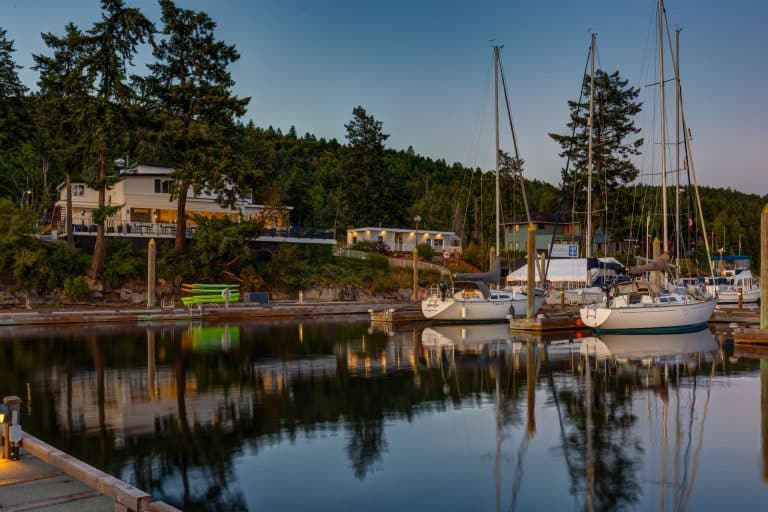 How to Clear Customs in Canada When Boating: What You Need to Know (Vancouver Island Edition)