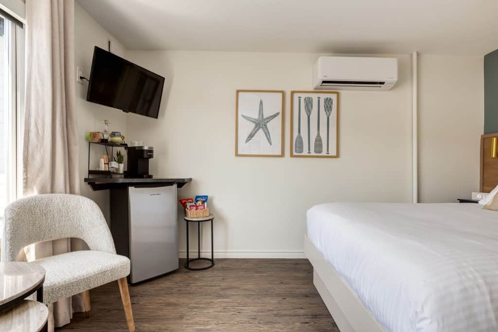 018 20250630 MidIsland Photos