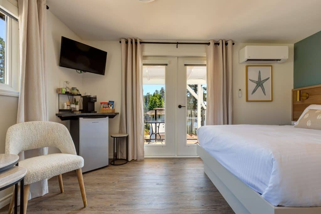 033 20250630 MidIsland Photos